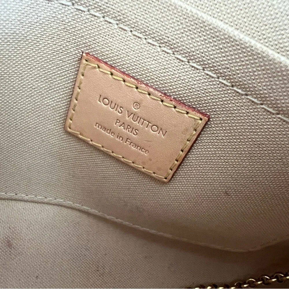 Louis Vuitton - Picture 3 of 6